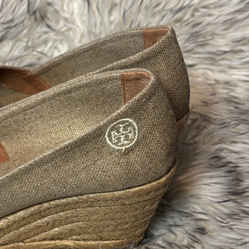 Tory Burch Espadrille Peep-Toe Wedges in Taupe — size 7 - Picture 6 of 9